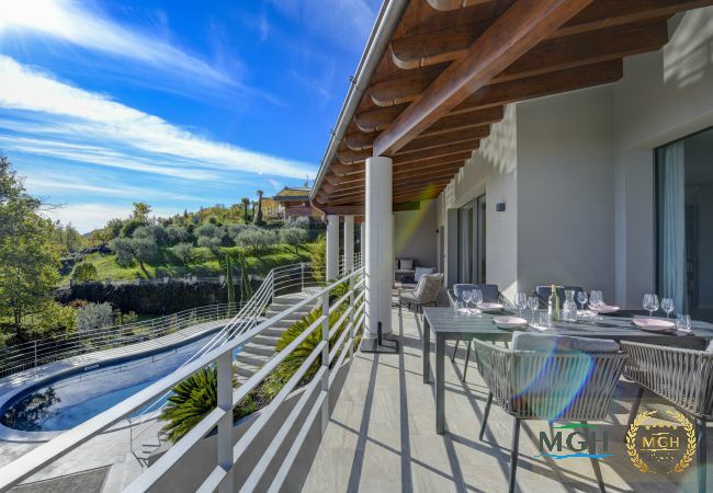 Villa in Villanuova sul Clisi - MGH Luxury - Villa Colombo Villa in Villanuova sul Clisi - MGH Luxury - Villa Colombo