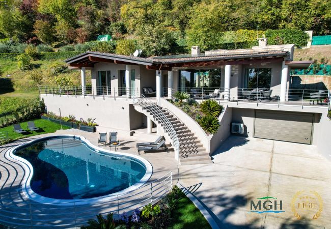 Villa in Villanuova sul Clisi - MGH Luxury - Villa Colombo Villa in Villanuova sul Clisi - MGH Luxury - Villa Colombo