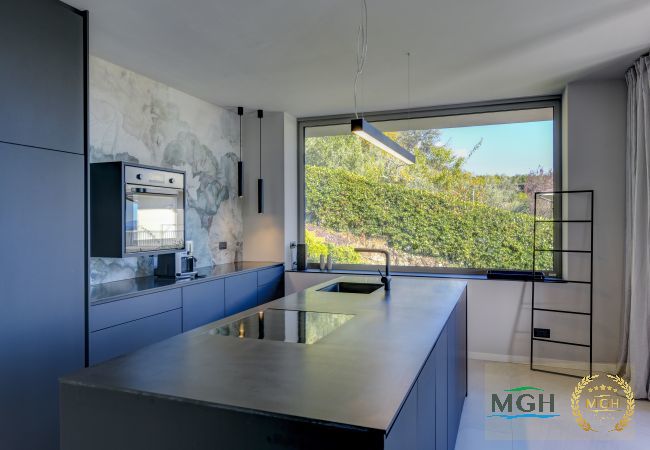 Villa in Villanuova sul Clisi - MGH Luxury - Villa Colombo Villa in Villanuova sul Clisi - MGH Luxury - Villa Colombo