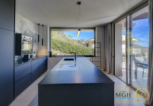 Villa in Villanuova sul Clisi - MGH Luxury - Villa Colombo Villa in Villanuova sul Clisi - MGH Luxury - Villa Colombo