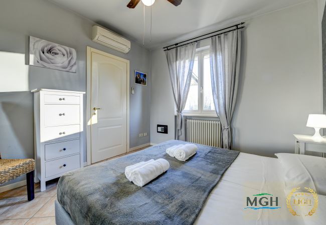 Apartment in Sirmione - Appartamento Margherita Apartment in Sirmione - Appartamento Margherita