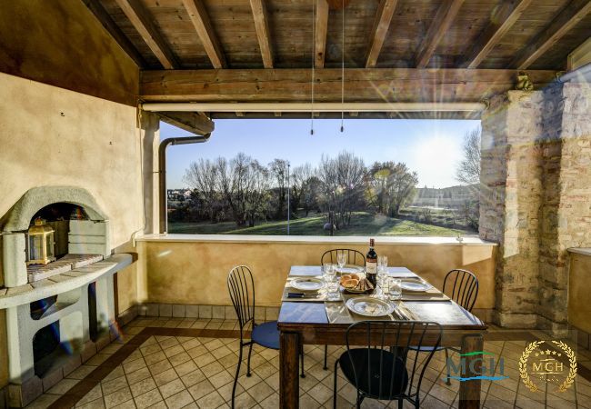 Apartment in Sirmione - Appartamento Margherita Apartment in Sirmione - Appartamento Margherita