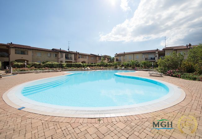 Apartment in Sirmione - Appartamento Margherita Apartment in Sirmione - Appartamento Margherita