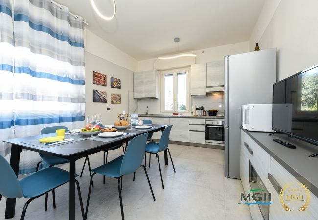 Apartment in Desenzano del Garda - My Desenzano Family Apartment MGH 1