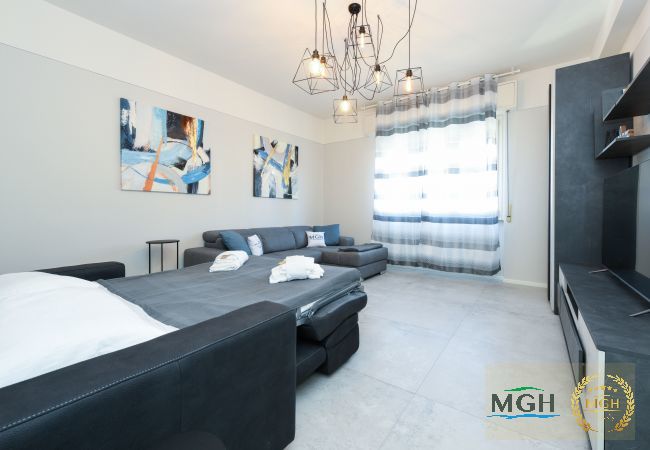 Apartment in Desenzano del Garda - My Desenzano Family Apartment MGH 1