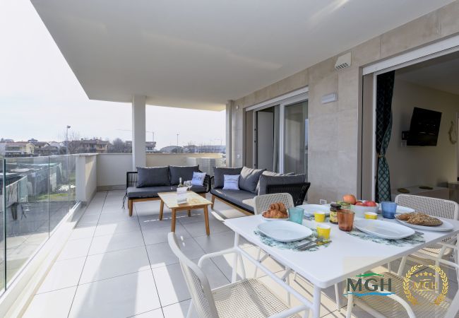 Apartment in Peschiera del Garda - Opalia Residence - Garda Lake Lifestyle Apartment