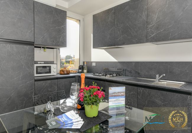Apartment in Sirmione - MGH Porto Deluxe Apartment Apartment in Sirmione - MGH Porto Deluxe Apartment