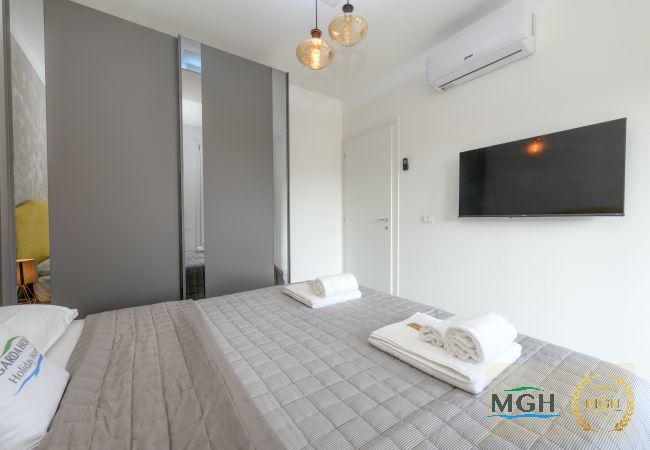 Apartment in Sirmione - MGH Porto Deluxe Apartment Apartment in Sirmione - MGH Porto Deluxe Apartment