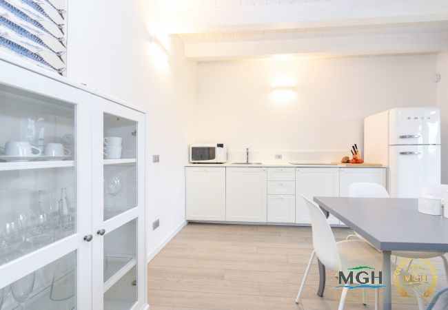 Apartment in Castelnuovo del Garda - Borgo Gasparina A8