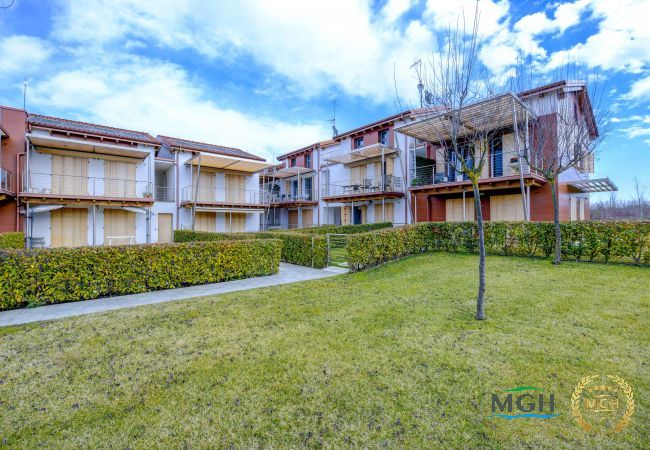 Apartment in Castelnuovo del Garda - Borgo Gasparina A8