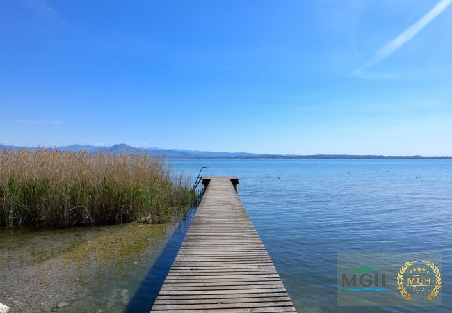 Apartment in Sirmione - Acquarius Resort Lake Front Sirmione - MGH 1 Apartment in Sirmione - Acquarius Resort Lake Front Sirmione - MGH 1