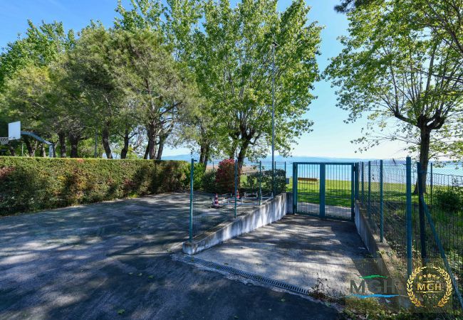 Apartment in Sirmione - Acquarius Resort Lake Front Sirmione - MGH 1 Apartment in Sirmione - Acquarius Resort Lake Front Sirmione - MGH 1