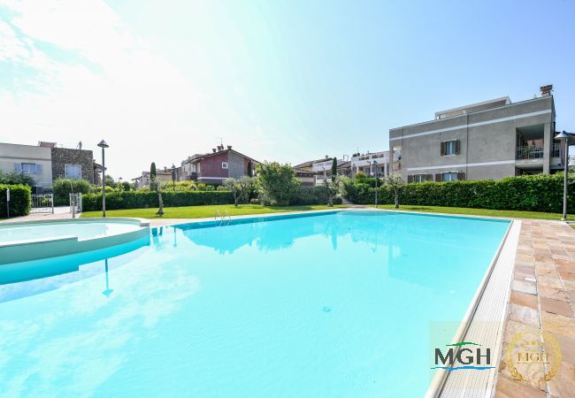 Apartment in Castelnuovo del Garda - My Peschiera Holiday Apartment - Quadrivium 2 Apartment in Castelnuovo del Garda - My Peschiera Holiday Apartment - Quadrivium 2