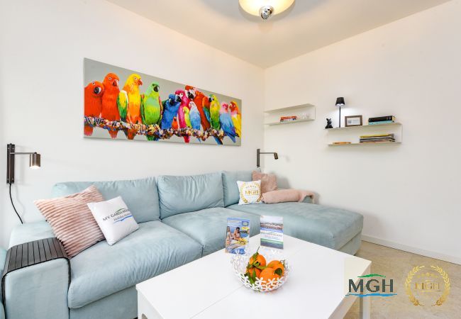 Apartment in Sirmione - MGH Family Stay - Costa D'Oro Superior Apartment Apartment in Sirmione - MGH Family Stay - Costa D'Oro Superior Apartment