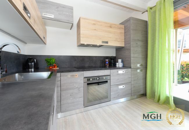 Apartment in Castelnuovo del Garda - Borgo Gasparina B14 - MGH Family Stay