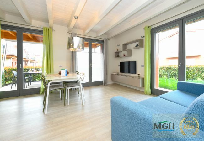 Apartment in Castelnuovo del Garda - Borgo Gasparina B14 - MGH Family Stay