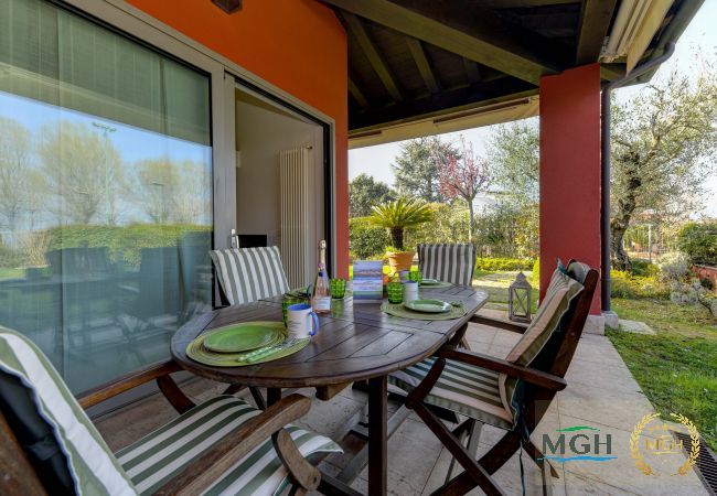 Apartment in Sirmione - MGH Family Stay - Acquarius Resort Lake Front Apartment in Sirmione - MGH Family Stay - Acquarius Resort Lake Front