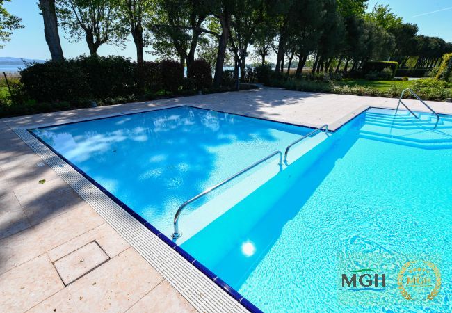 Apartment in Sirmione - MGH Family Stay - Acquarius Resort Lake Front Apartment in Sirmione - MGH Family Stay - Acquarius Resort Lake Front