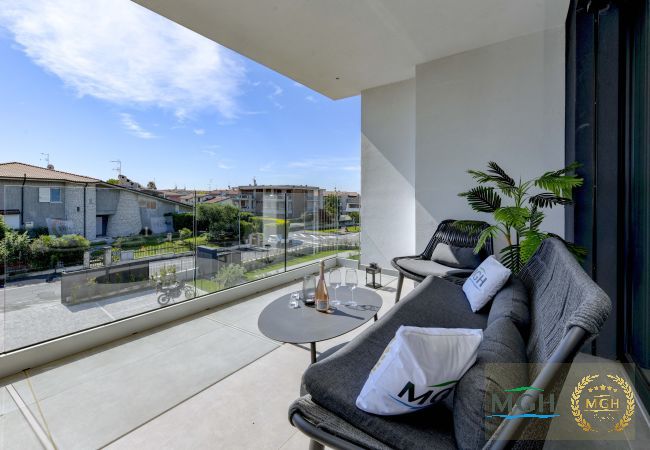Apartment in Sirmione - MGH Luxury - Palms Residence Sirmione N2 Apartment in Sirmione - MGH Luxury - Palms Residence Sirmione N2