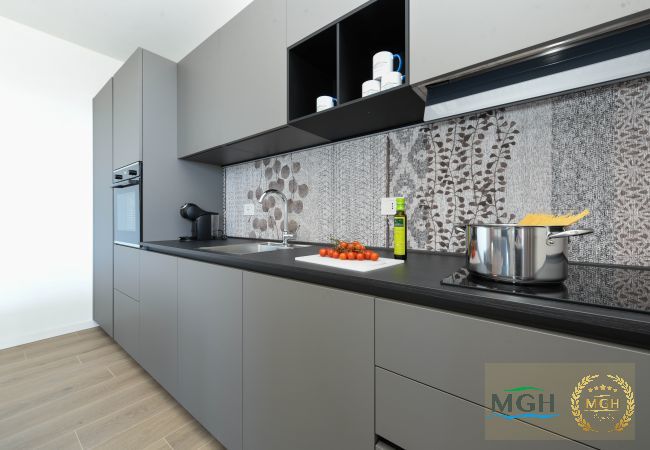 Apartment in Sirmione - MGH Luxury - Palms Residence Sirmione N2 Apartment in Sirmione - MGH Luxury - Palms Residence Sirmione N2