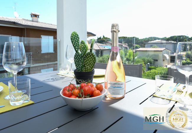 Apartment in Sirmione - MGH Luxury - Palms Residence Sirmione N2 Apartment in Sirmione - MGH Luxury - Palms Residence Sirmione N2