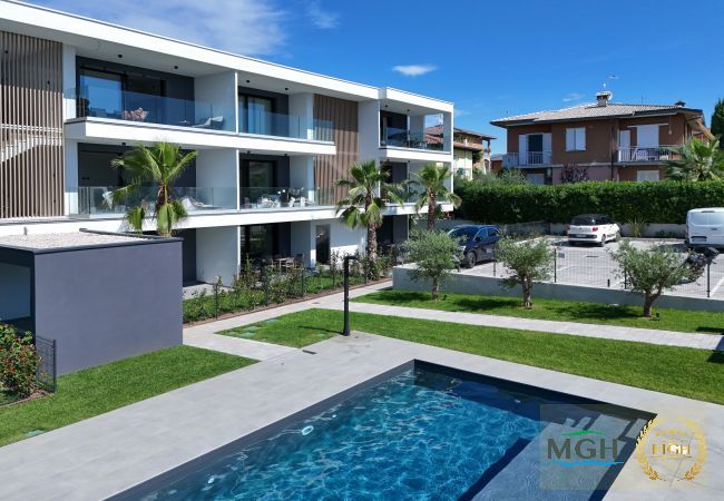 Apartment in Sirmione - MGH Luxury - Palms Residence Sirmione N2 Apartment in Sirmione - MGH Luxury - Palms Residence Sirmione N2