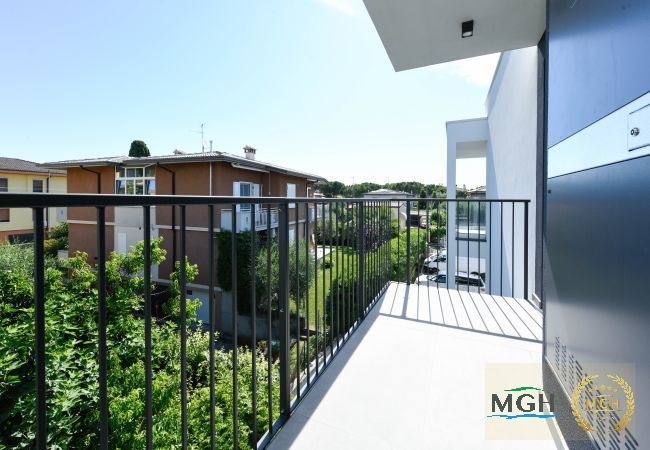 Apartment in Sirmione - MGH Luxury - Palms Residence Sirmione N2 Apartment in Sirmione - MGH Luxury - Palms Residence Sirmione N2