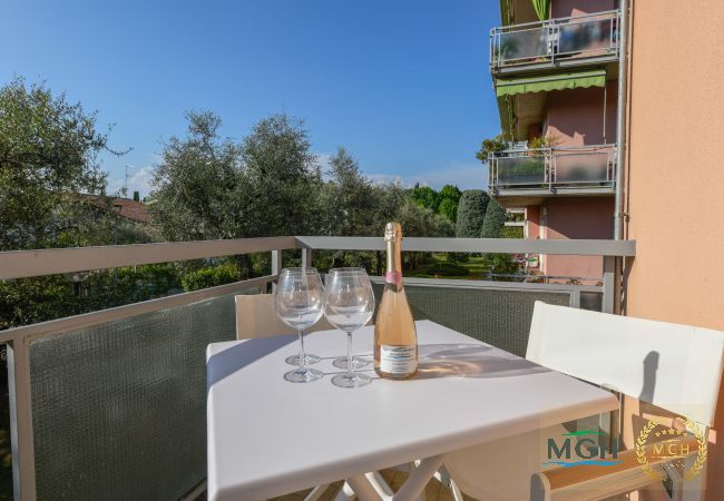 Apartment in Desenzano del Garda - MGH- My Desenzano Center Apartment Apartment in Desenzano del Garda - MGH- My Desenzano Center Apartment