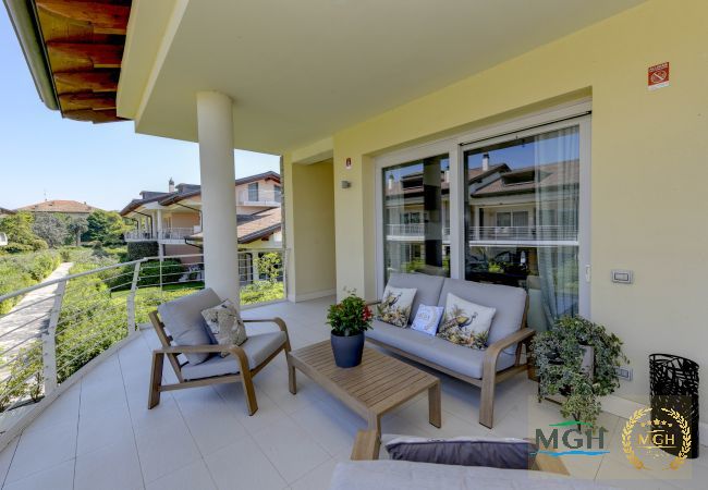 Apartment in Sirmione - Caesar Resort Sirmione E12 Apartment in Sirmione - Caesar Resort Sirmione E12