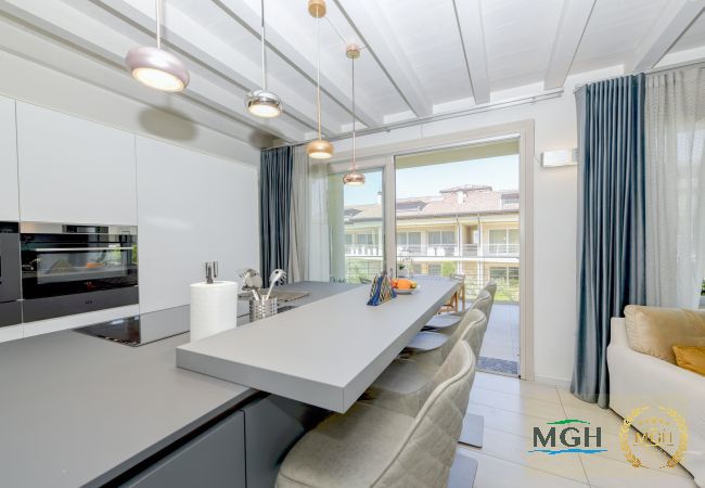 Apartment in Sirmione - Caesar Resort Sirmione E12 Apartment in Sirmione - Caesar Resort Sirmione E12