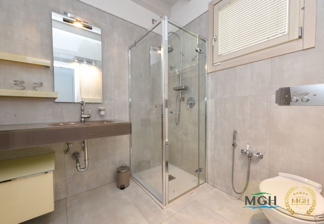 Apartment in Sirmione - Caesar Resort Sirmione E12 Apartment in Sirmione - Caesar Resort Sirmione E12