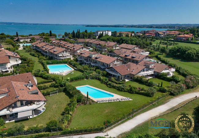 Apartment in Sirmione - Caesar Resort Sirmione E12 Apartment in Sirmione - Caesar Resort Sirmione E12