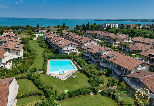 Apartment in Sirmione - Caesar Resort Sirmione E12 Apartment in Sirmione - Caesar Resort Sirmione E12
