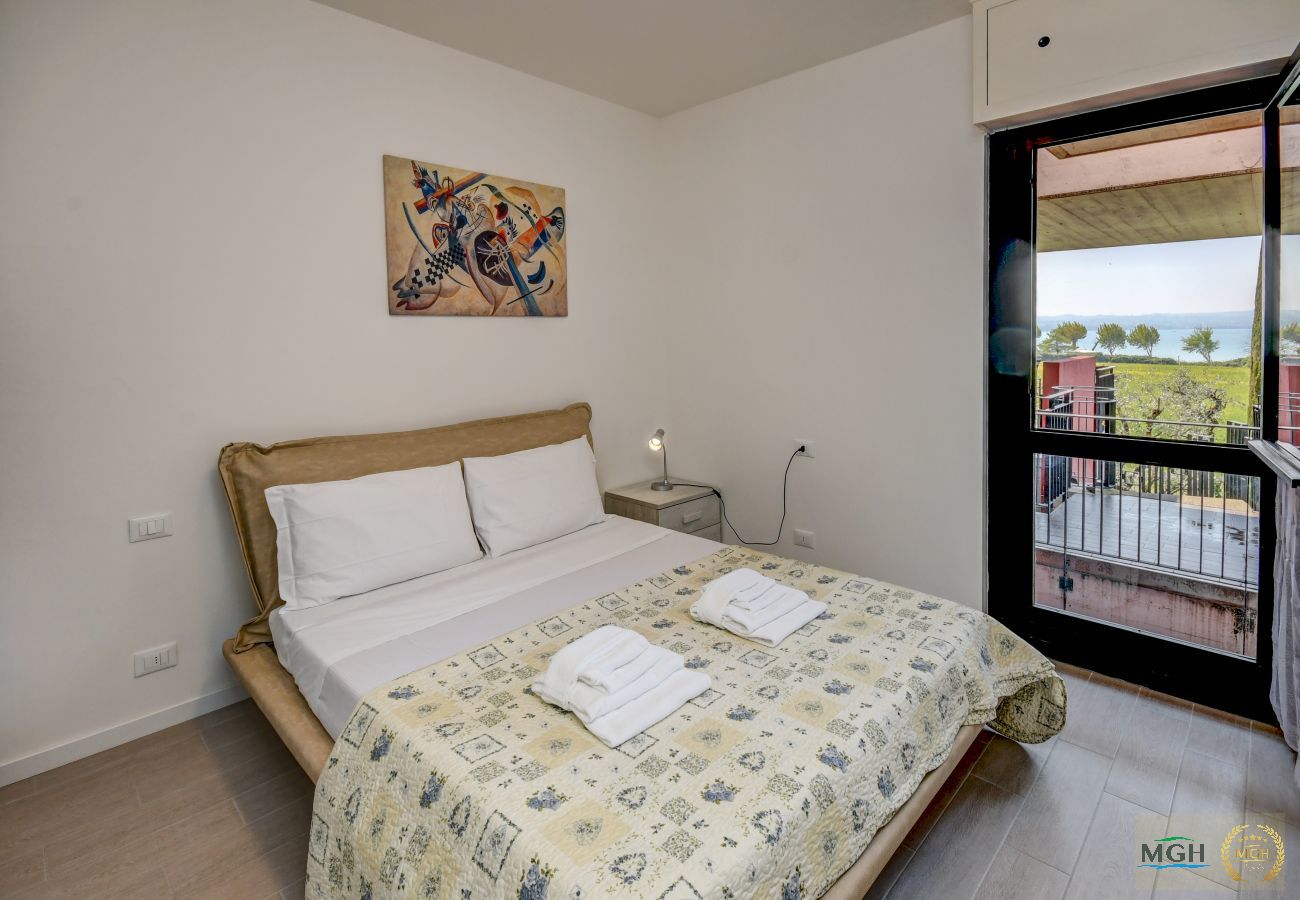 Apartment in Sirmione - Holiday Sirmione B12