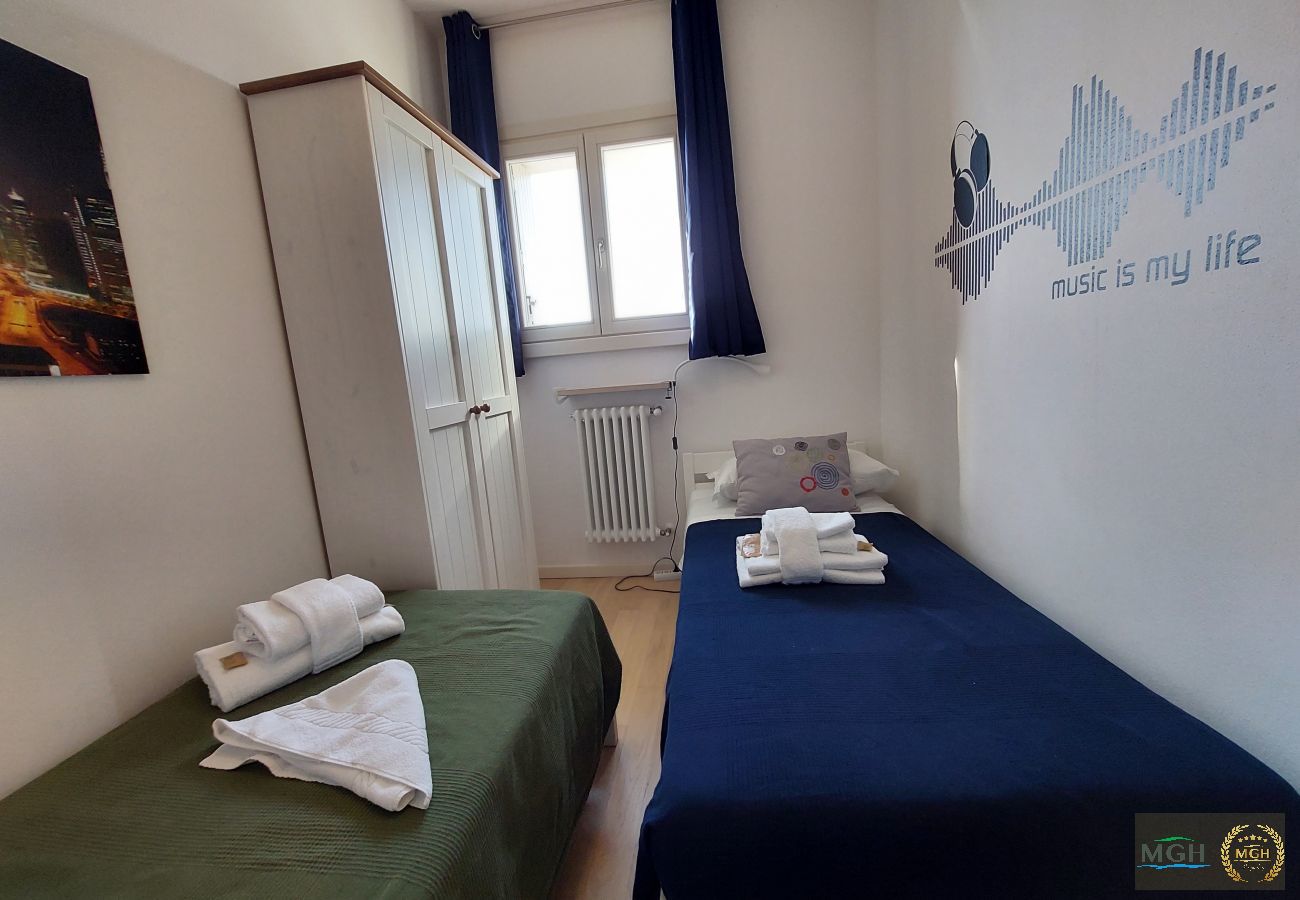 Apartment in Sirmione - Aurora Home