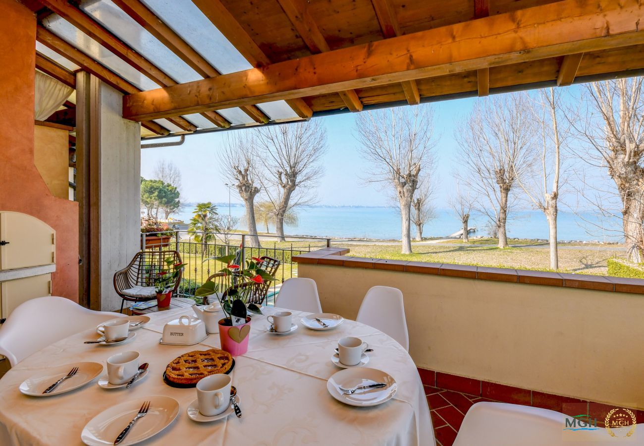 Apartment in Sirmione - My Sirmione Beach Apartment Superior