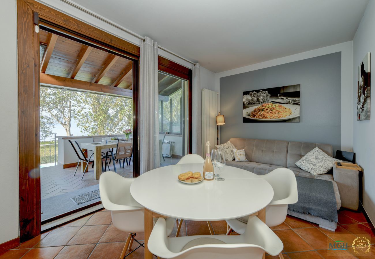 Apartment in Sirmione - My Sirmione Beach Apartment Superior Apartment in Sirmione - My Sirmione Beach Apartment Superior