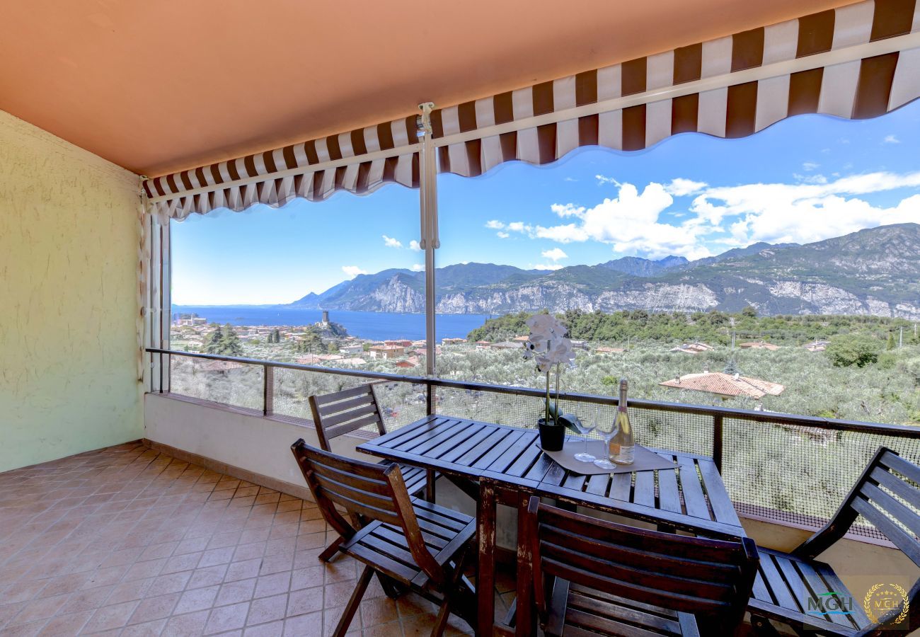 Apartment in Malcesine - Residence Kormorano Malcesine Lake View