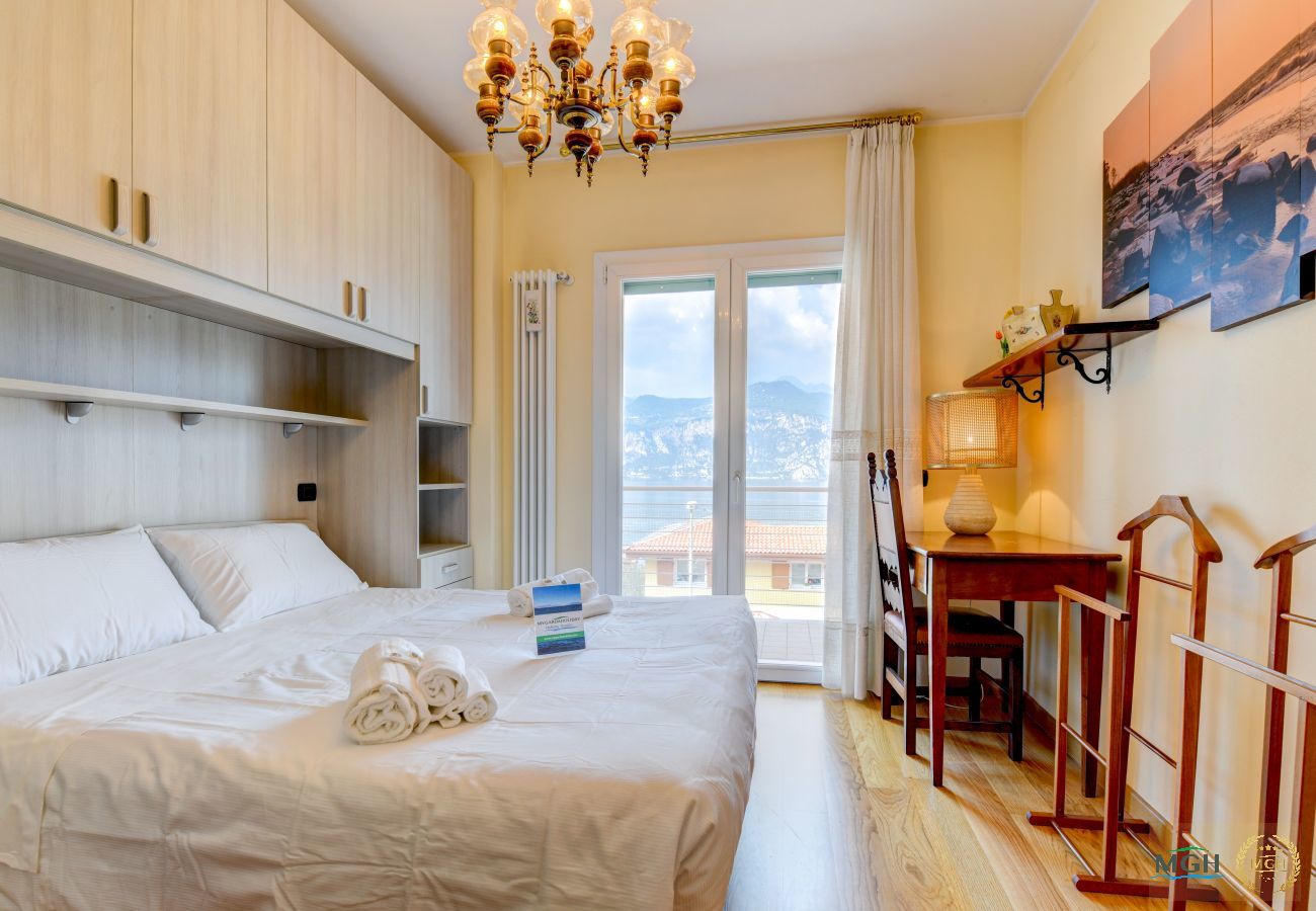 Apartment in Malcesine - Appartamento Enrica Lake View