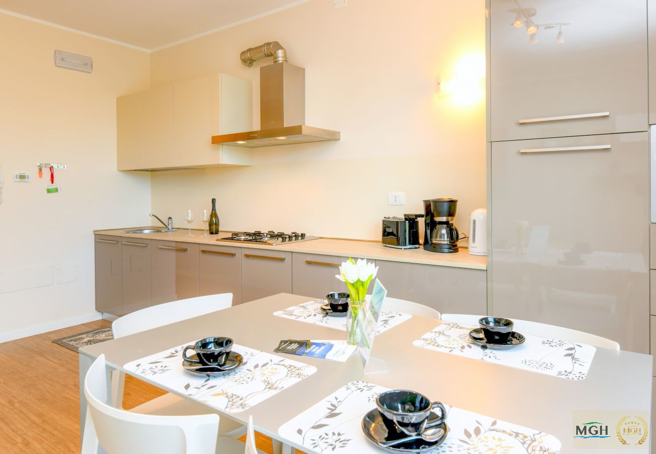 Apartment in Sirmione - Appartamento Faelmo Luxury