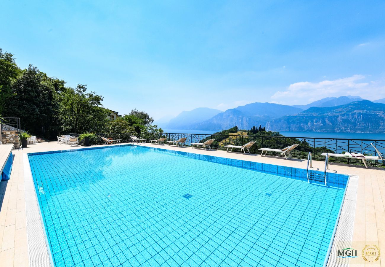 Apartment in Malcesine - Garden Residence Malcesine Lake View  App. G1