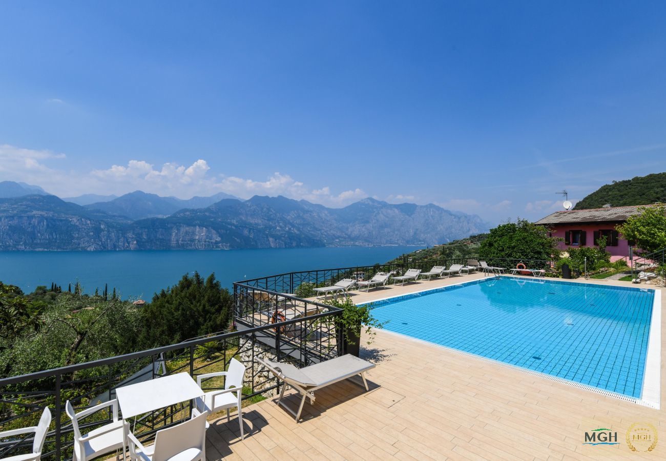 Apartment in Malcesine - Garden Residence Malcesine Lake View  App. G1