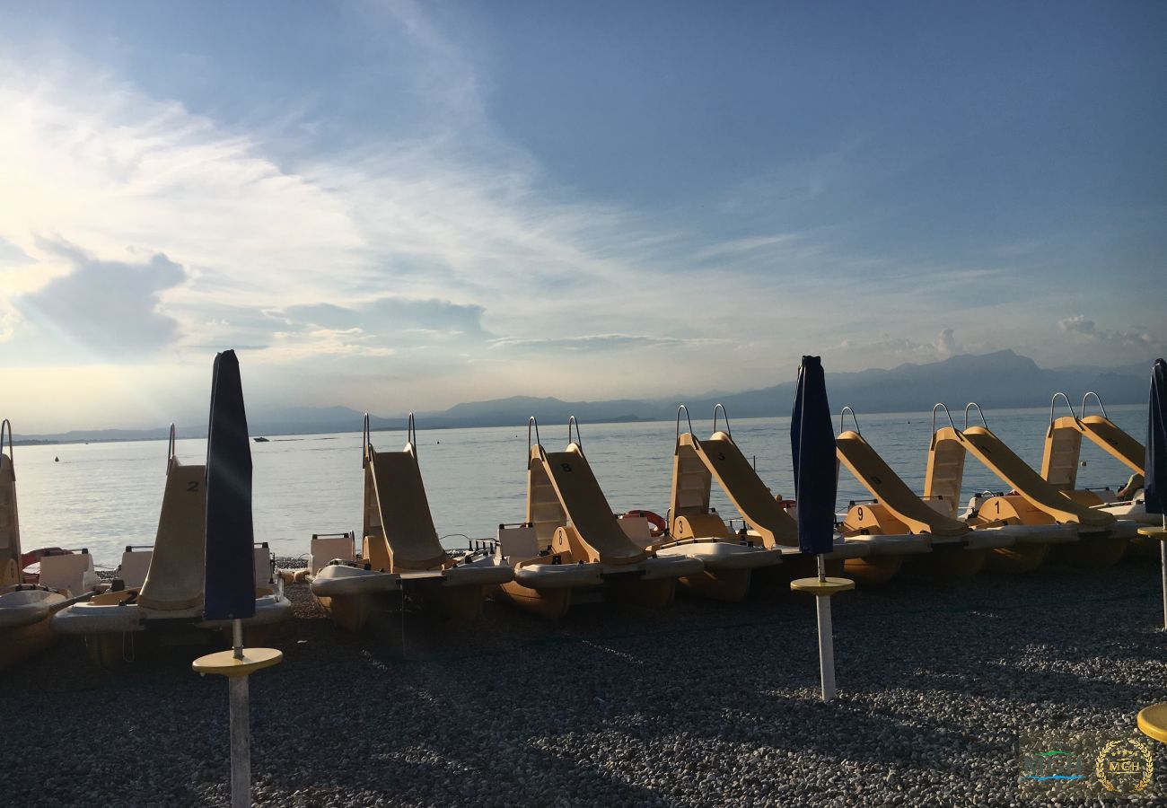 Apartment in Peschiera del Garda - Appartamento Benaco