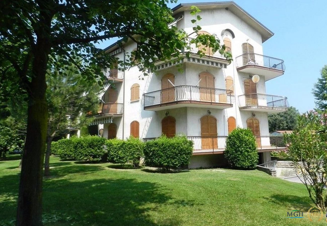 Apartment in Peschiera del Garda - Appartamento Benaco