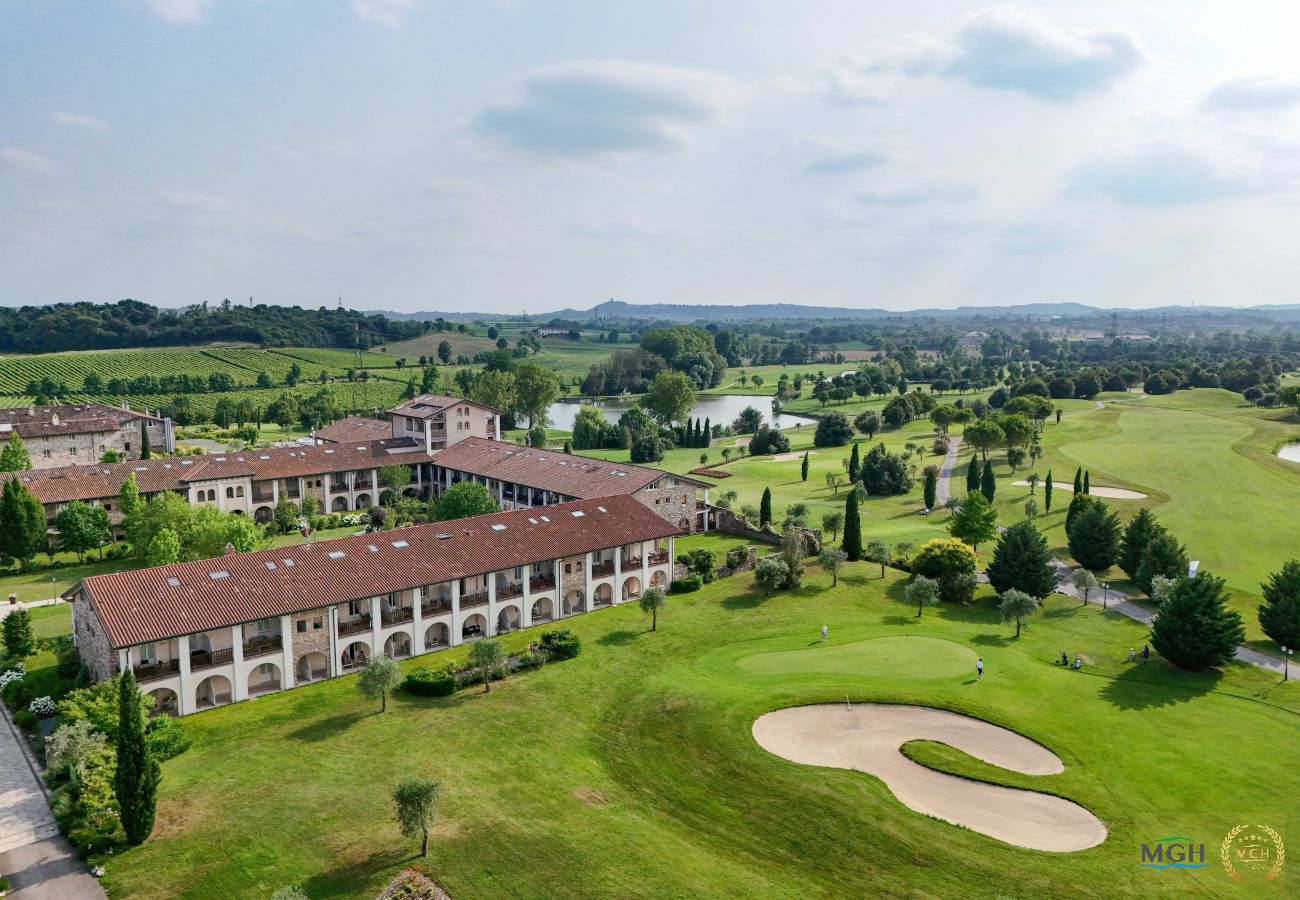 Apartment in Pozzolengo - Green Living Apartment Chervo Golf Resort