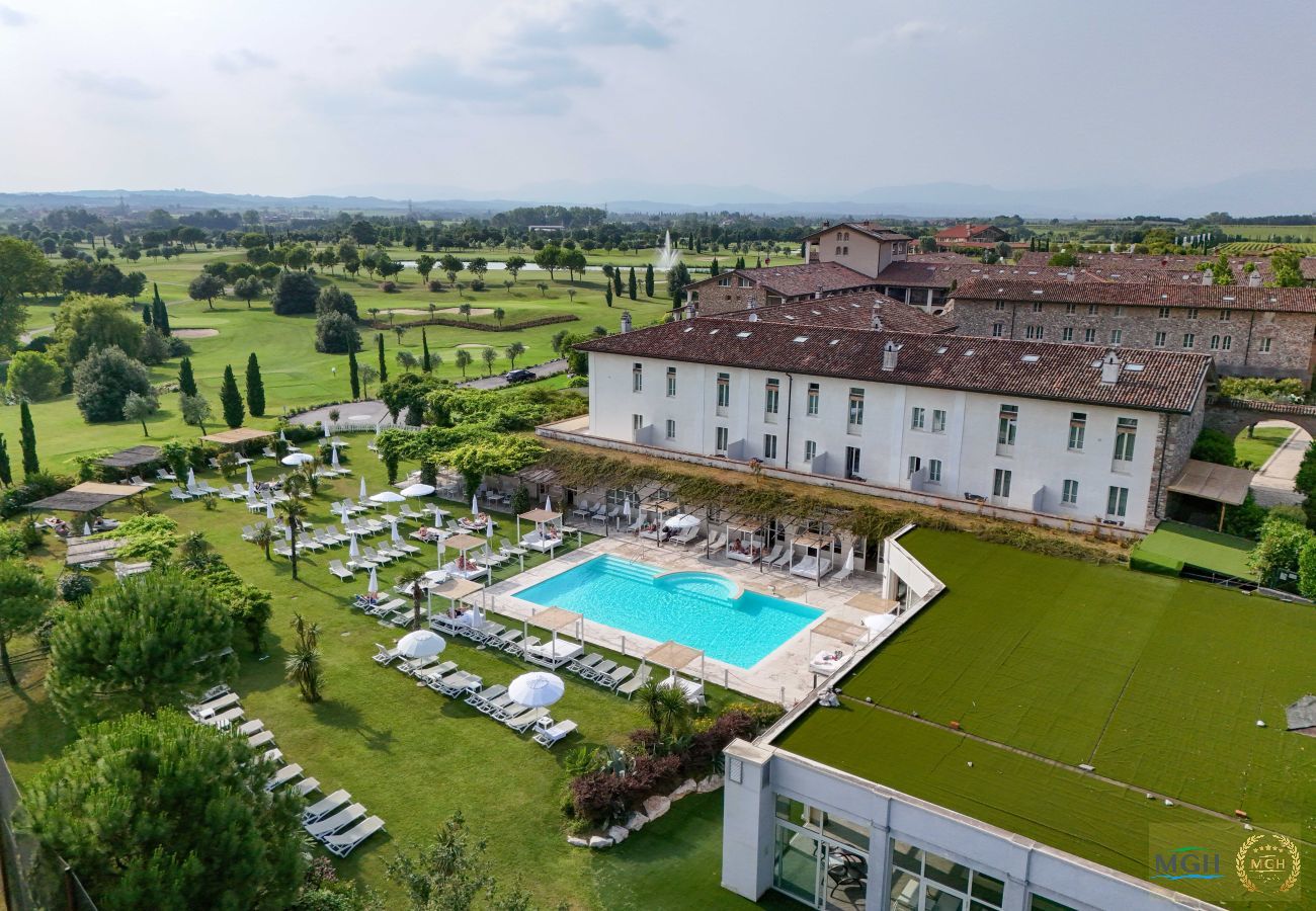 Apartment in Pozzolengo - Green Living Apartment Chervo Golf Resort