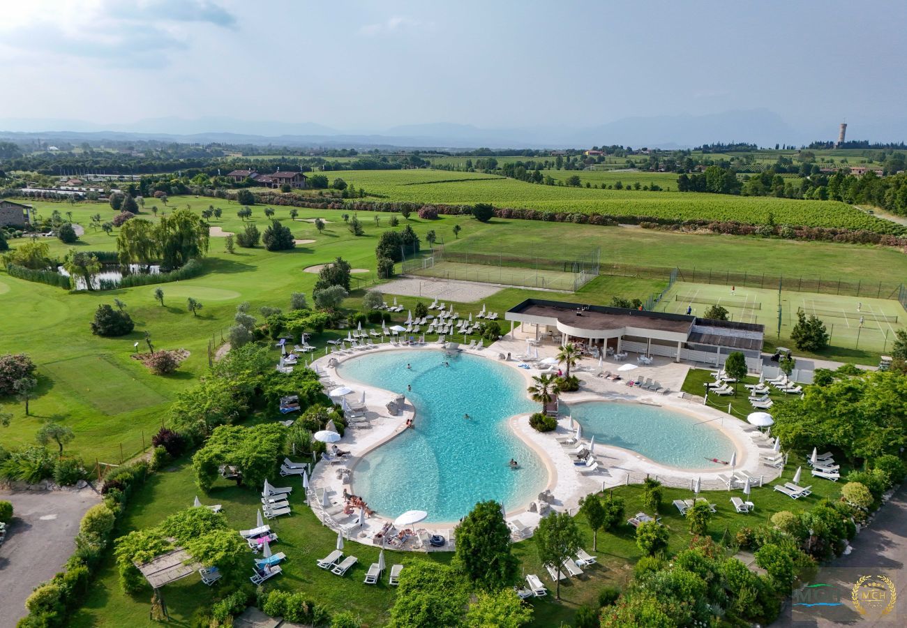 Apartment in Pozzolengo - Green Living Apartment Chervo Golf Resort