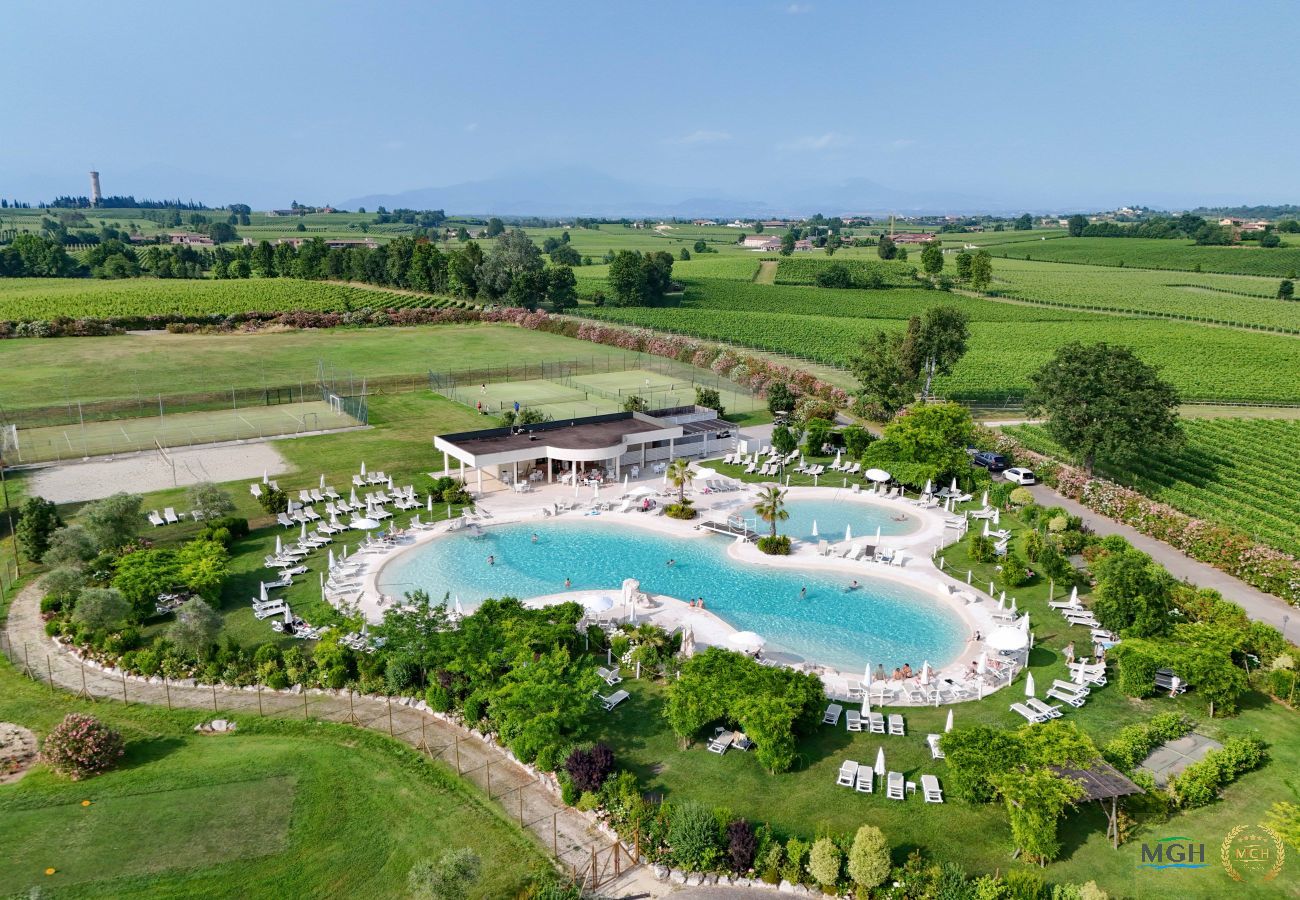 Apartment in Pozzolengo - Green Living Apartment Chervo Golf Resort