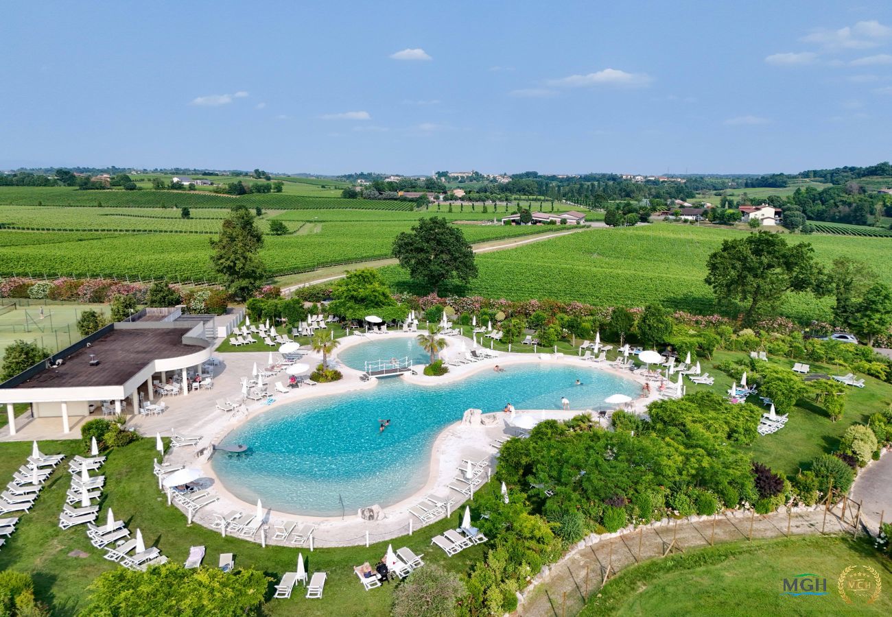 Apartment in Pozzolengo - Green Living Apartment Chervo Golf Resort