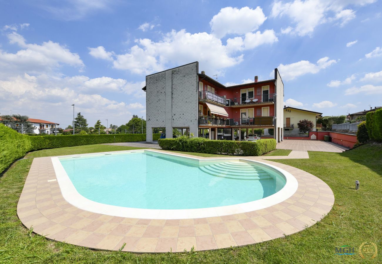 Apartment in Peschiera del Garda - Appartamento Michelangelo Peschiera